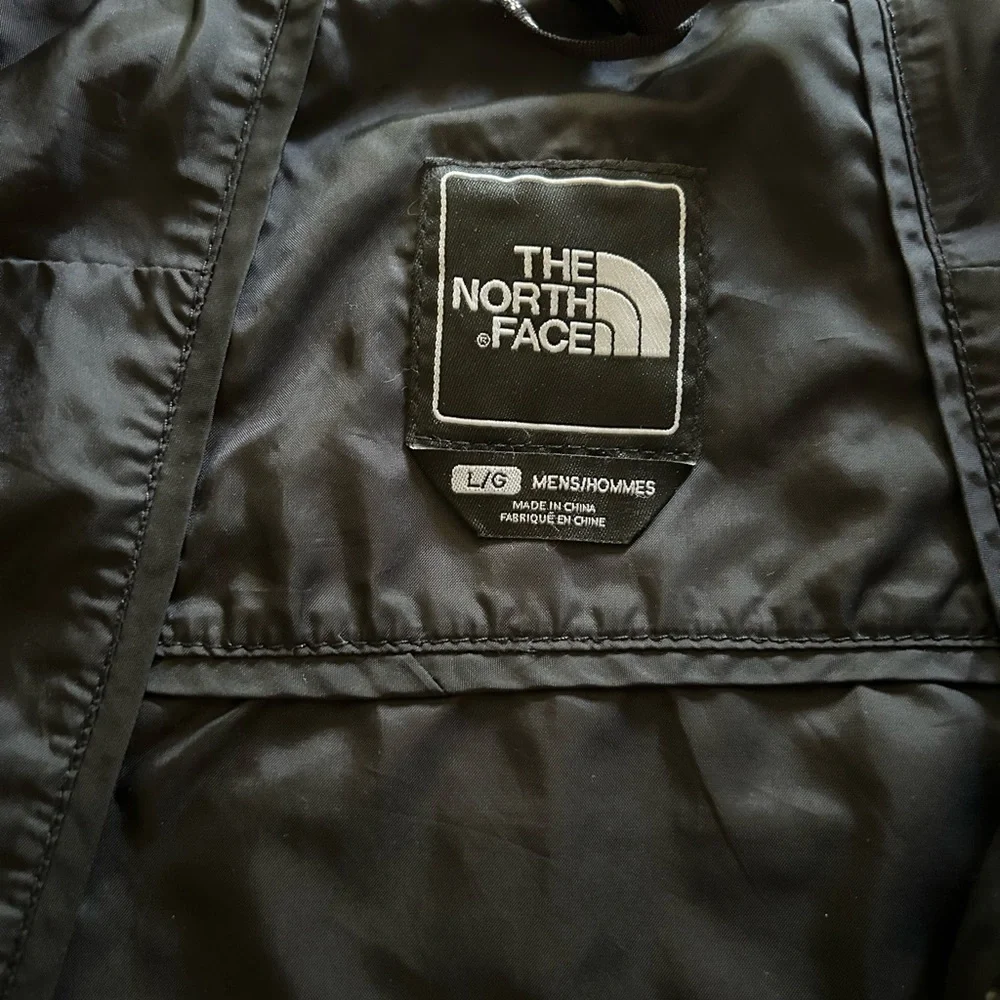 Vintage The North Face HyVent Black Jacket Men’s Size Large Gorpcore